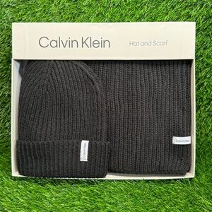OS - Mens Calvin Klein Black Cuffed Black Ribbed Beanie & Scarf Set NWT